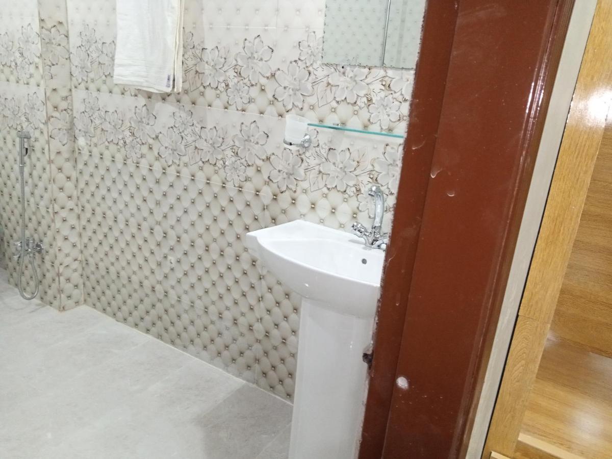 Hotel Al Markaz Исламабад Экстерьер фото