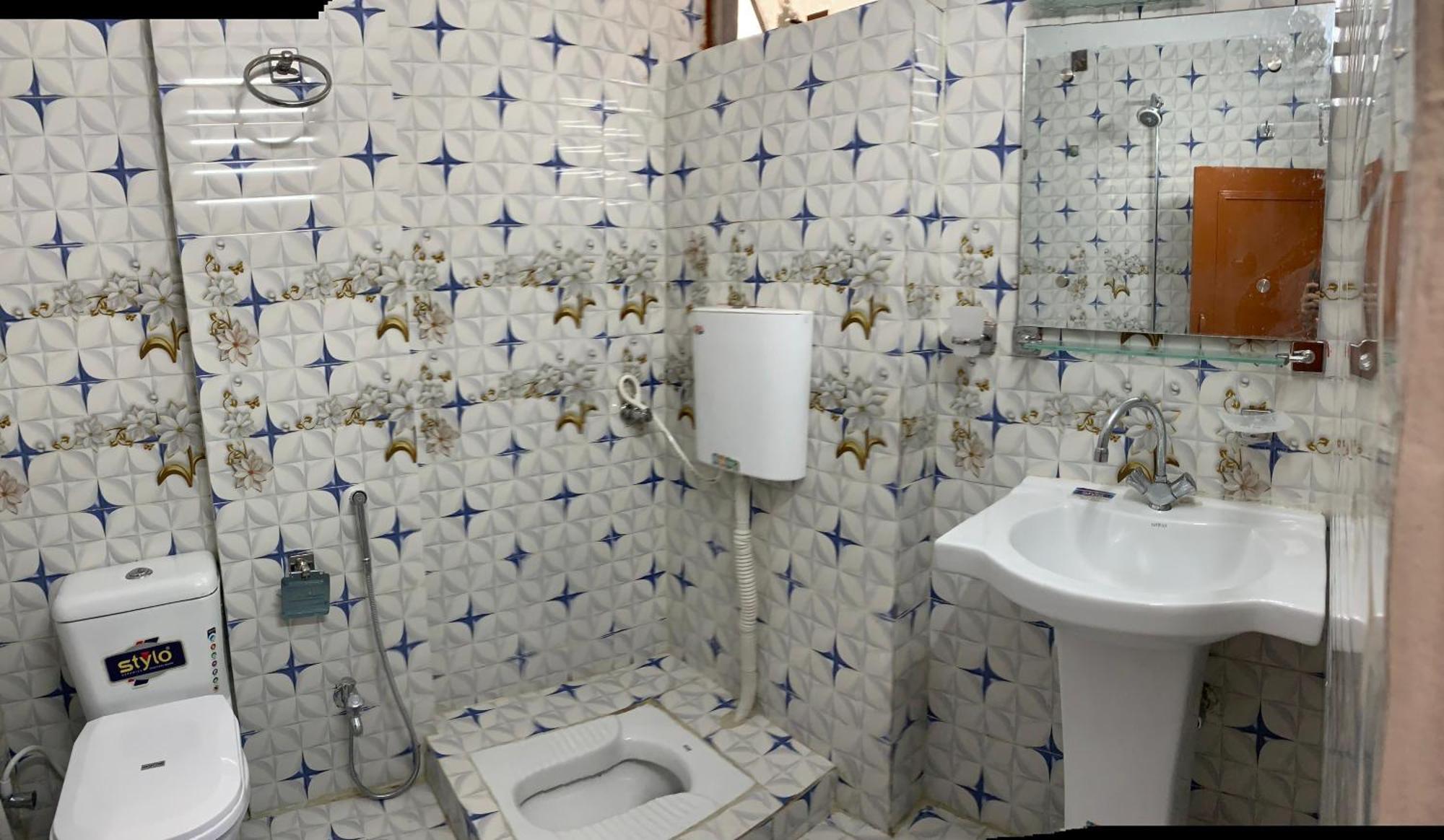 Hotel Al Markaz Исламабад Экстерьер фото